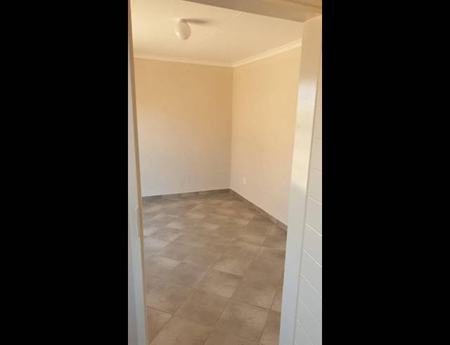 2 BEDROOM HOUSE FOR SALE IN WINDMILL PARK